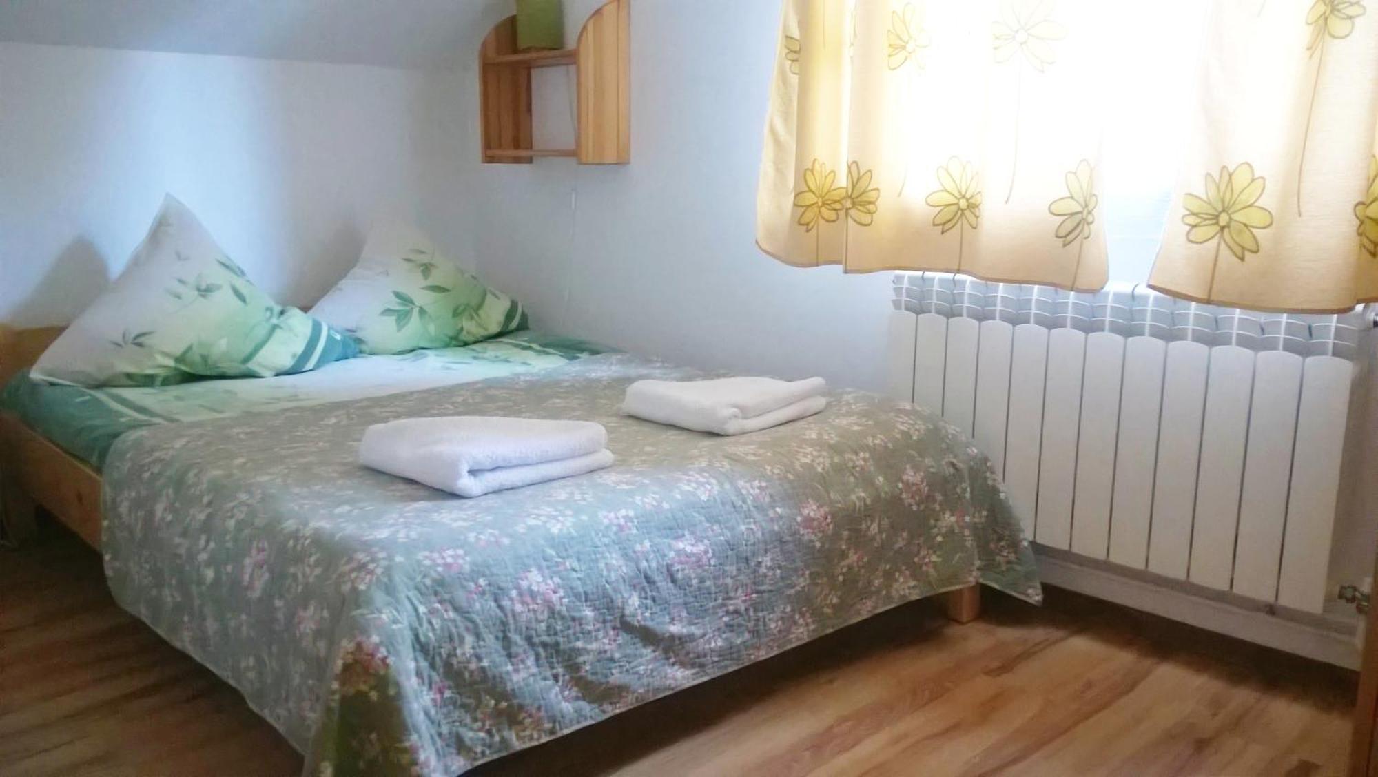 Lesne Berdo Przyslup Bed and Breakfast Cisna Kamer foto